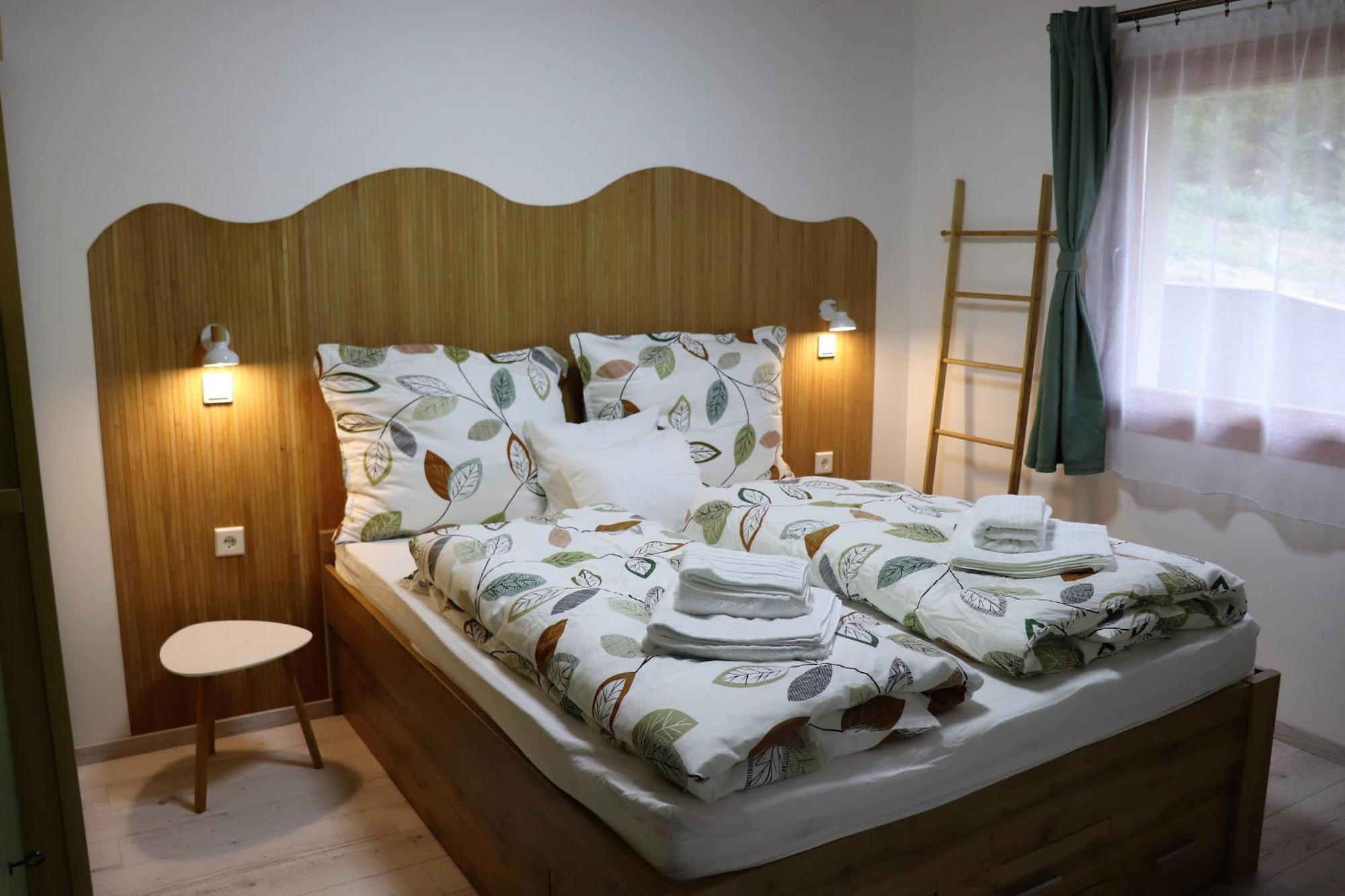New Hope Land Apartman Nagymaros Luaran gambar