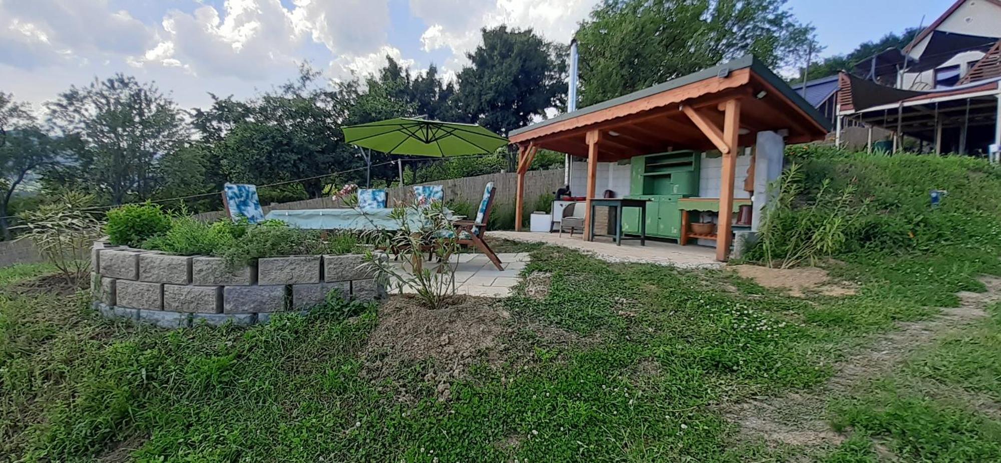 New Hope Land Apartman Nagymaros Luaran gambar